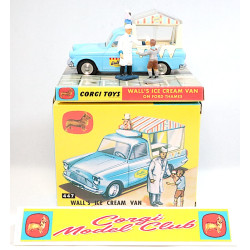 Corgi Model Club 447 Ford...