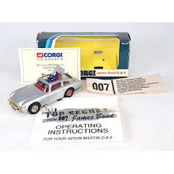 Corgi 96655 Aston Martin...