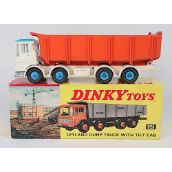 Dinky Toys 925 Leyland Dump...