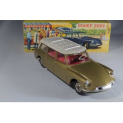 Dinky Toys 539 Citroën ID19...