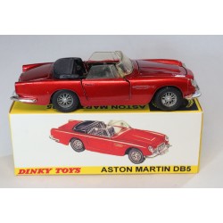 Dinky Toys 110 Aston Martin...