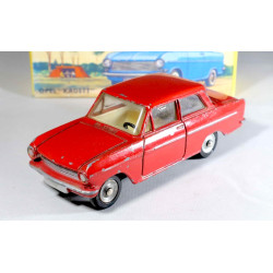 Dinky Toys 540 Opel Kadett...